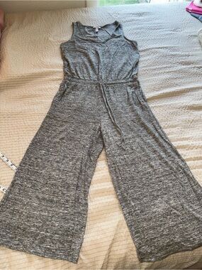 Daily Ritual Grey Cropped Jumpsuit medium